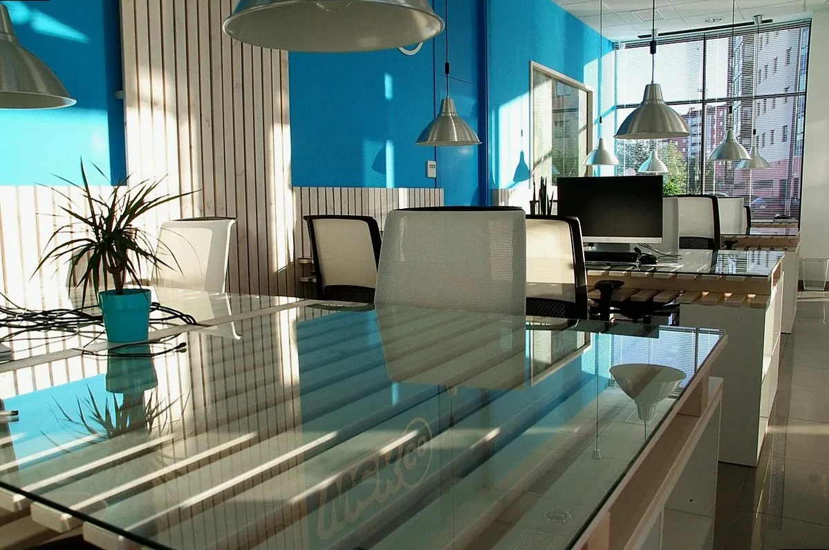 office space, office, sunny, coworking, meeting, meeting room, business, space, room, desk, design, light, office interi